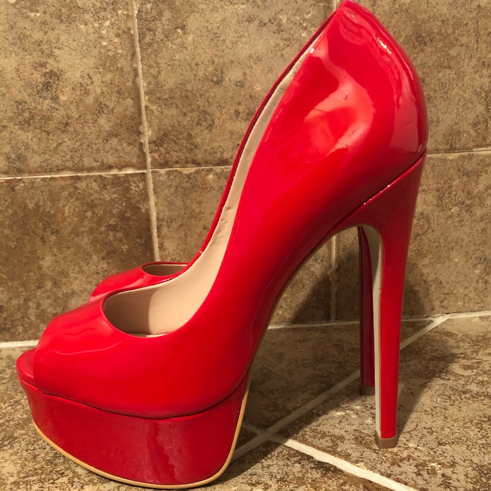 Red Summer Steve Madden Deanna Platform Heels